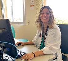 Nerea Castillo, residente de Medicina Interna del Hospital de Poniente